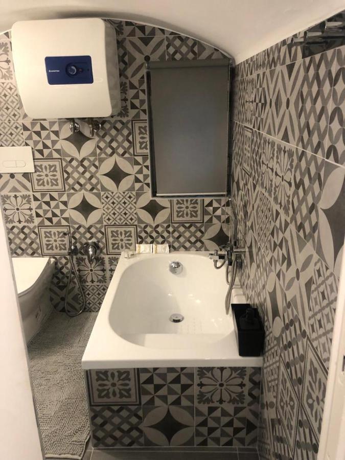 Il Rifugio Di Margo Apartment Бари Екстериор снимка